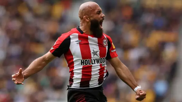 Bryan Mbeumo playing for Brentford