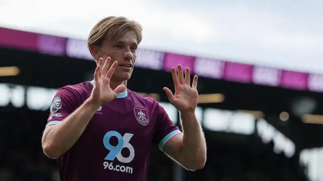 Burnley's Zian Flemming celebrates