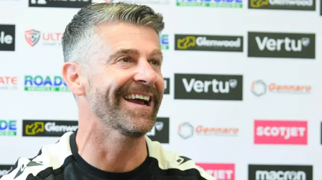 St Mirren manager Stephen Robinson