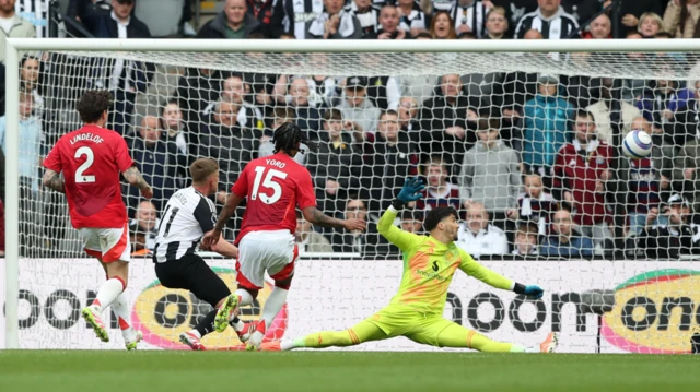 Harvey Barnes scores for Newcastle against Manchester United in the Premier League
