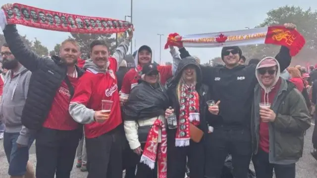 Liverpool fans at the trophy parade