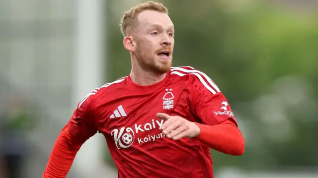 Lewis O'Brien in action for Nottingham Forest