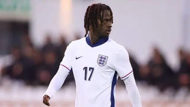 Darko Gyabi playing for England Under 20s vs Switzerland