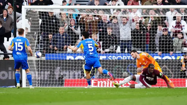 West Ham score against Leeds