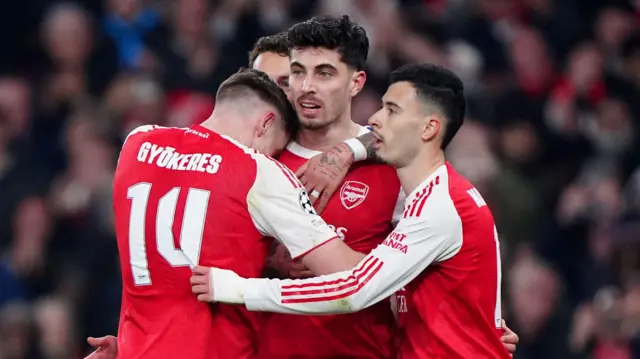 Arsenal players celebrating