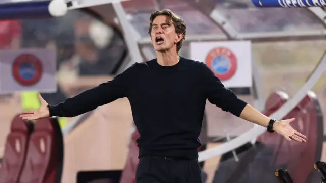 Thomas Frank shouts instructions from technical area