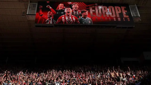 Sunderland fans celebrate reaching the Europa League