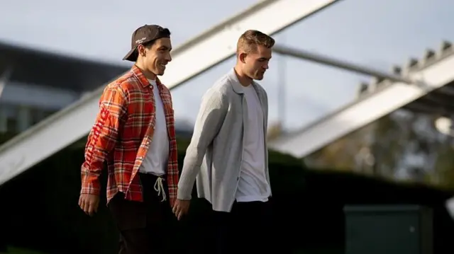 Manchester United defenders Lisandro Martinez (left) and Matthijs de Ligt (right)