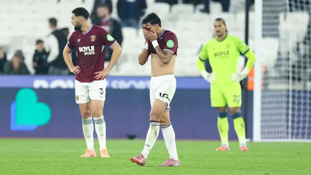 West Ham players deject