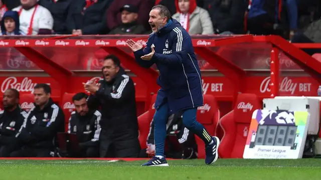 Vitor Pereira, Manager of Nottingham Forest, reacts 