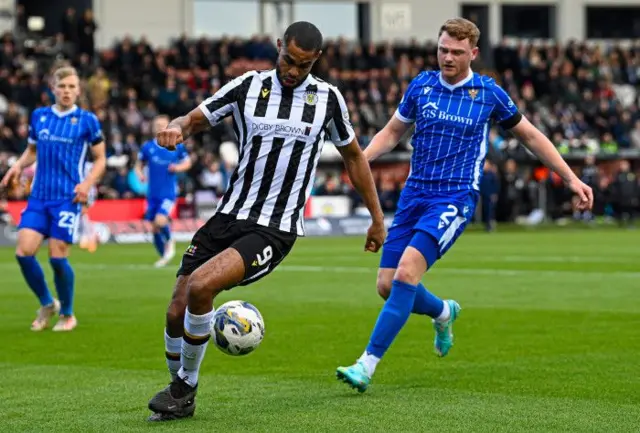 St Mirren St Johnstone action