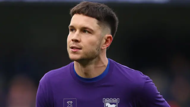 Head and shoulders photo of George Hirst