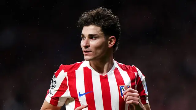 Julian Alvarez in action for Atletico Madrid