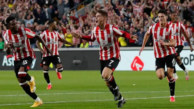 Sergi Canos celebrates scoring the opening goal against Arsenal in August 2021
