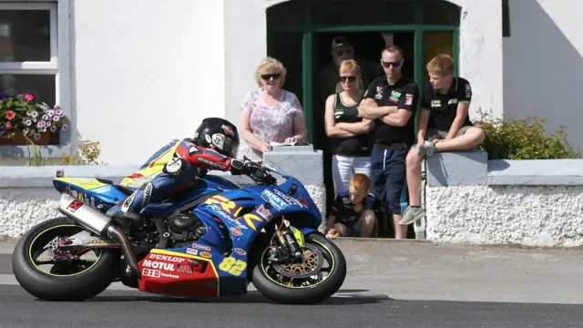 Derek Sheils racing at Walderstown in 2019