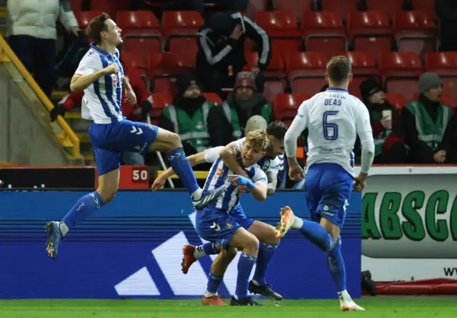 Kilmarnock celebrate at Pittodrie 