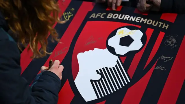 Bournemouth's club crest