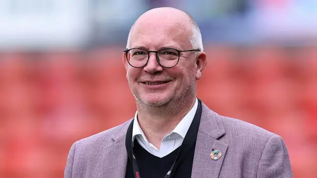 Shaun Harvey at the Racecourse 