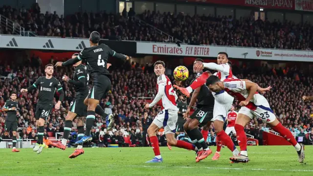 Mikel Merino of Arsenal scores a goal to make it 2-1 during the Premier League match between Arsenal FC and Liverpool FC at Emirates Stadium on October 27, 2024