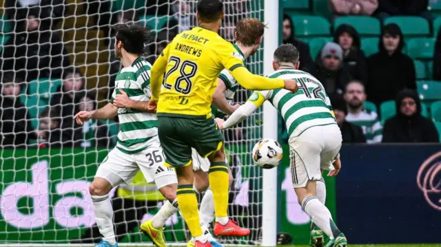 Kai Andrews' late winner for Hibs dented Celtic's title hopes