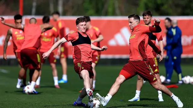 Nottingham Forest player Chris Wood in training