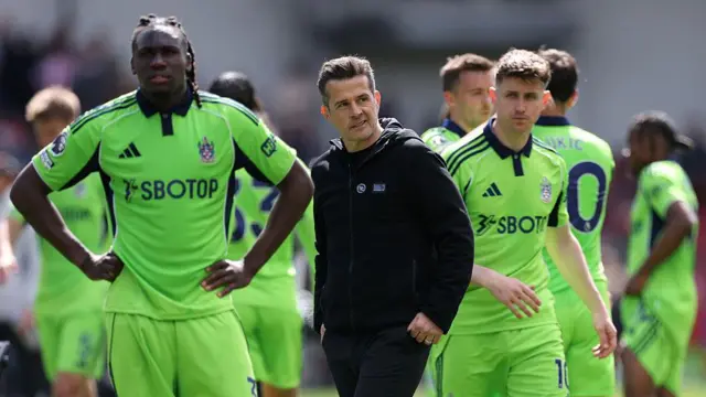 Marco Silva, manager of Fulham, reacts following the Premier League match between Brentford and Fulham.