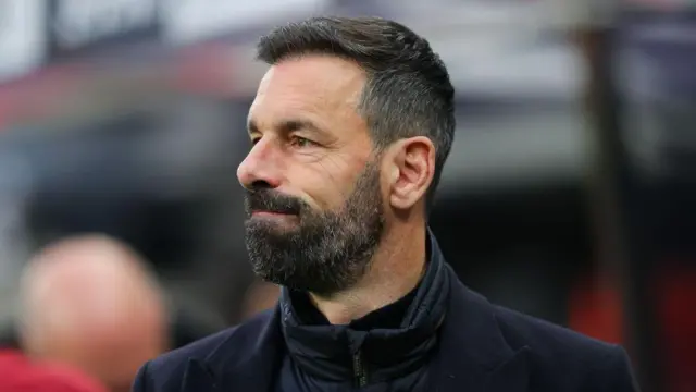 Ruud van Nistelrooy, manager of Leicester City, looks on prior during the Premier League match between Newcastle United FC and Leicester City FC at St James' Park