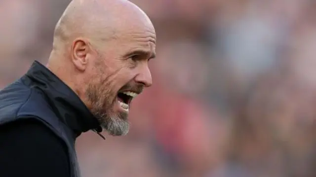 Erik ten Hag shouts while Manchester United