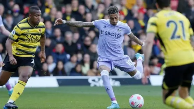 Raphinha's 10th goal of the season set Leeds on their way to a crucial victory at Vicarage Road