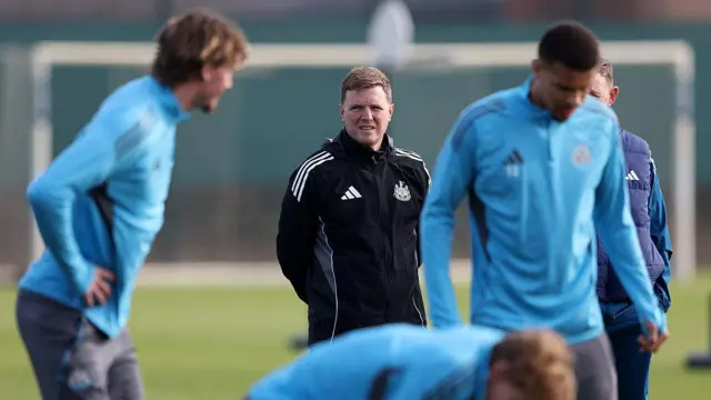 Eddie Howe looks on at training
