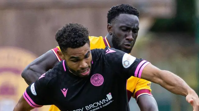 St Mirren's Mikael Mandron and Motherwell's Bevis Mugabi 