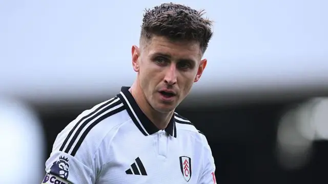 Fulham midfielder Tom Cairney 