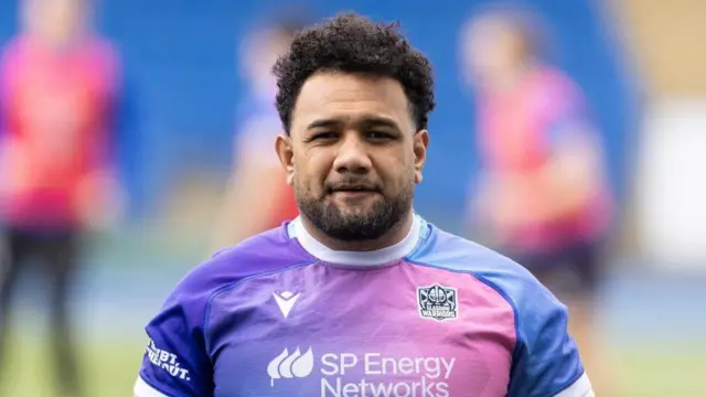 Sione Vailanu is leaving Glasgow Warriors