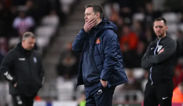 Sunderland head coach Michael Beale reacts on the sidelines during the Championship match between Sunderland and Coventry City at Stadium of Light 