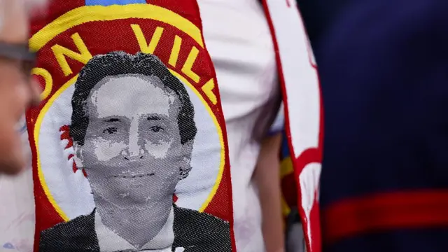Aston Villa scarf with Unai Emery on it