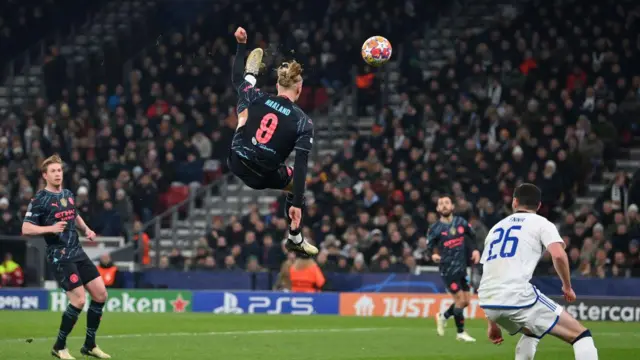 Haaland scores an acrobatic bicycle kick in Champions League 2023/24 round of 16 first leg match between F.C. Copenhagen and Manchester City at Parken Stadium on February 13, 2024