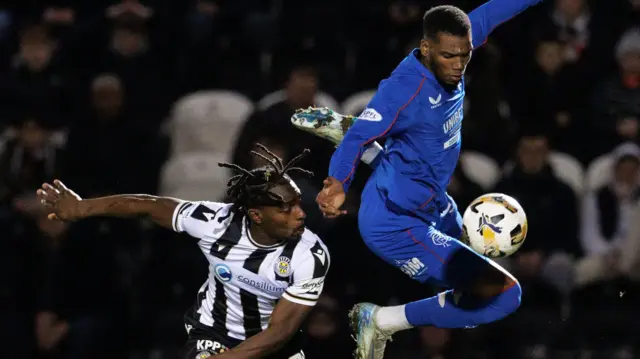 St Mirren's Toyosi Olusanya and Rangers Dujon Sterling