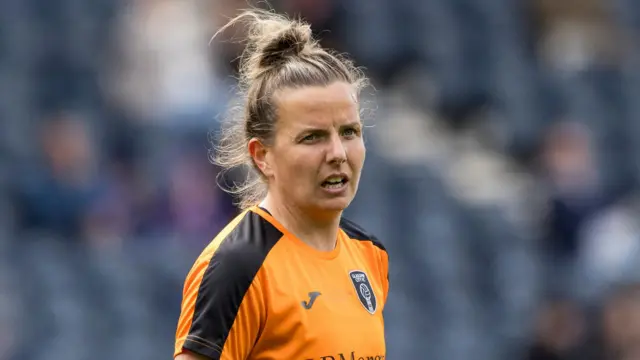 Hayley Lauder
