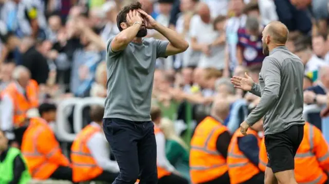 Southampton manager Russell Martin with his hands on his head