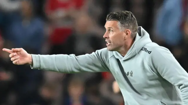 Rob Edwards pointing instructions during Middlesbrough's game with Stoke City