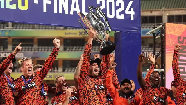 Sunrisers Eastern Cape, captained by Aiden Markram, celebrate being crowned 2024 SA20 Champions