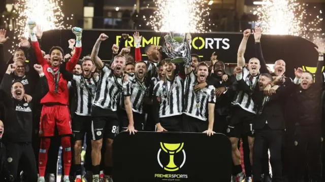 St Mirren players celebrate