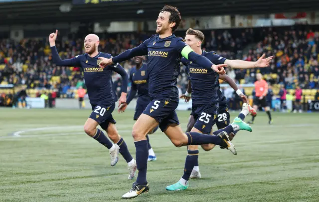 Dundee's Joe Shaughnessy celebrates