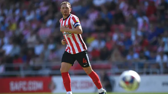 Corry Evans playing for Sunderland in 2022