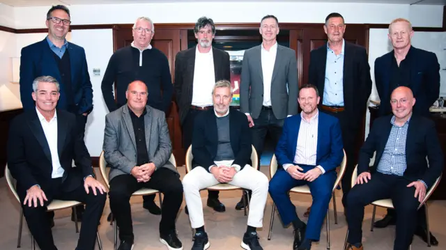 The Rovers 1994-95 squad being inducted into the club's Hall of Fame.
 
Back row:  Ian Pearce, Tim Flowers, Mike Newell, Chris Sutton, Bobby Mimms, Colin Hendry
 
Front row:  Jeff Kenna, Mark Atkins, Jason Wilcox, Kevin Gallacher, Alan Wright