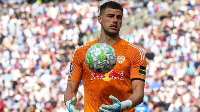 Karl Darlow in action for Leeds