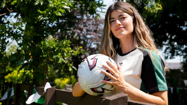Hibernian goalkeeper Ariana Anastasiadis