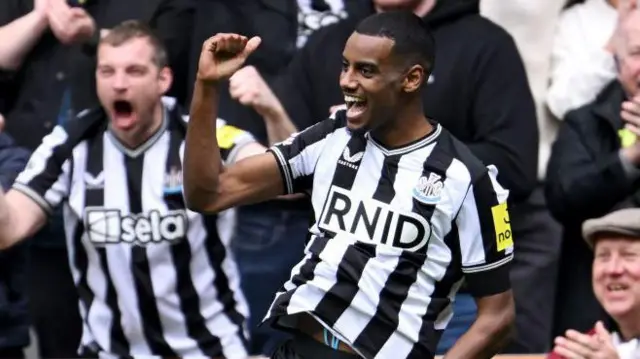 Alexander Isak celebrates goal