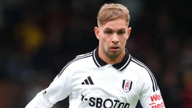 Emile Smith Rowe in action for Fulham