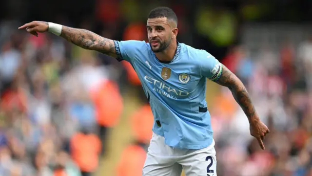 Kyle Walker pointing